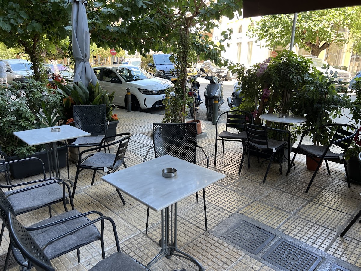 Kalos Oionos Cafe