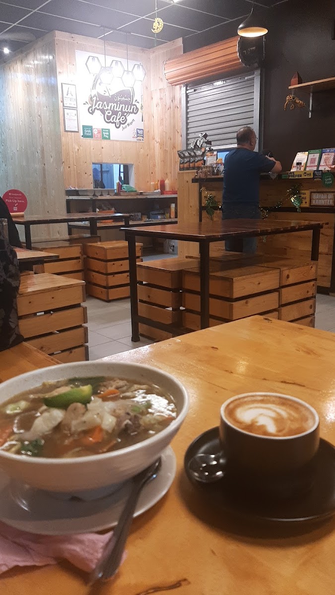 Jasminun Cafe - 10