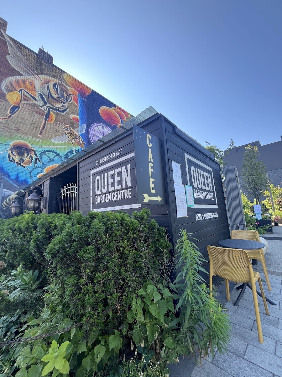 Queen Garden Cafe