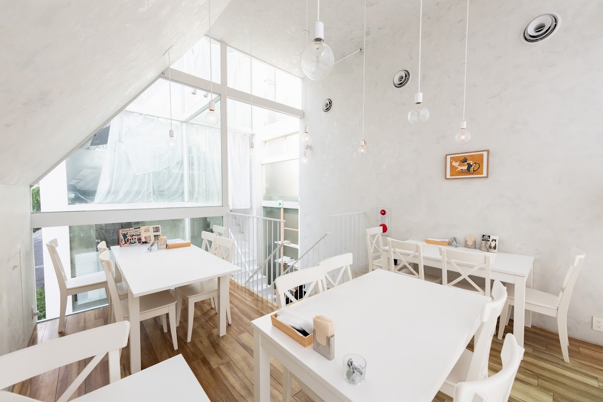 ROOC CAFE(ルークカフェ) 岡本