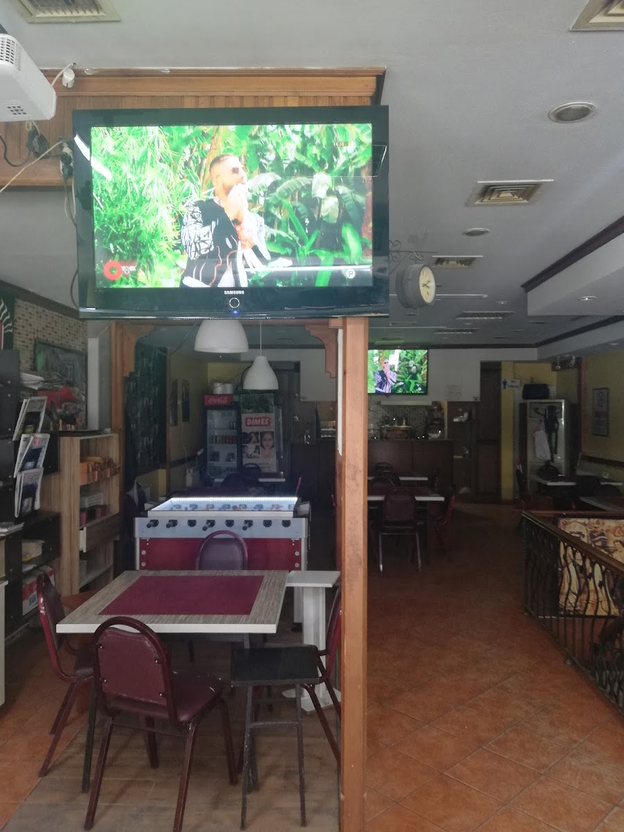 El Nino Sports Cafe - 3