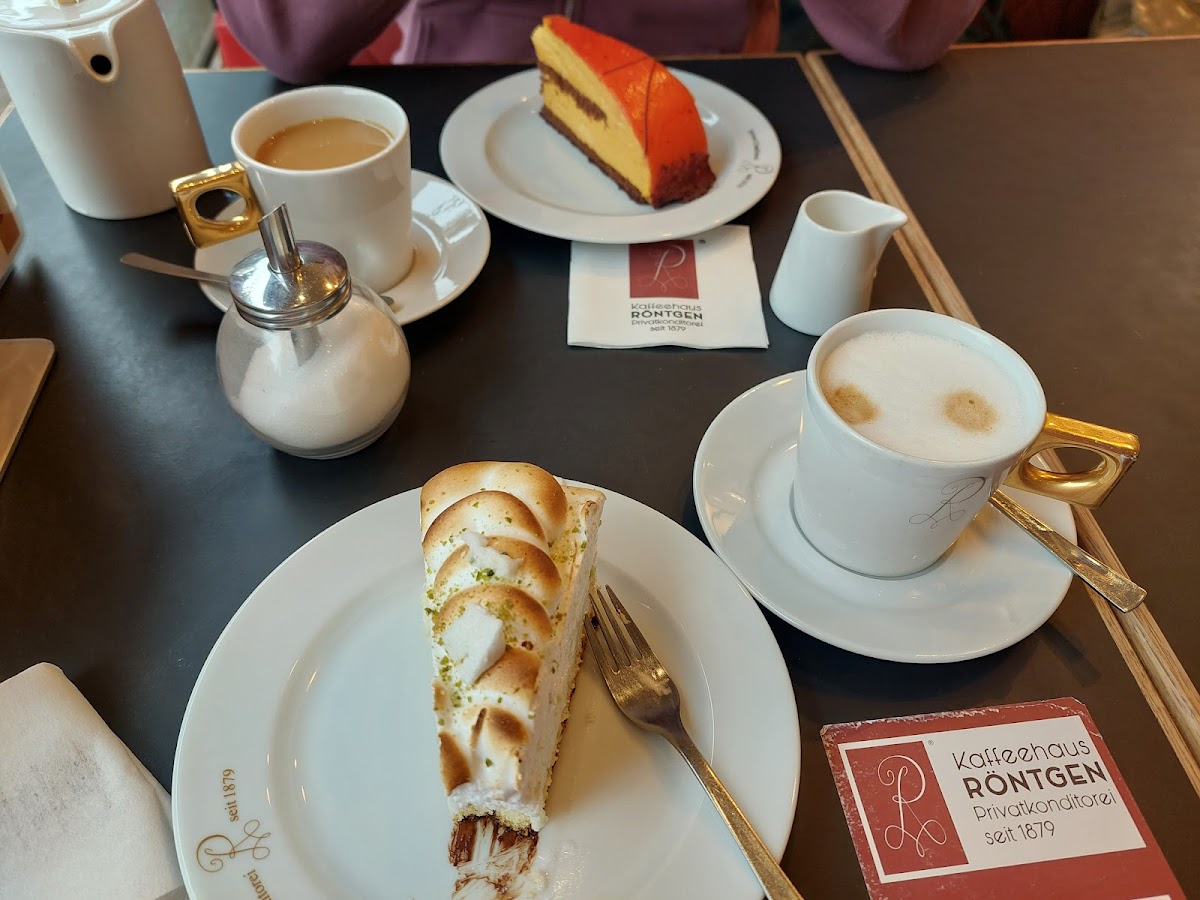 Gläserne Konditorei & Kaffeehaus Röntgen - 10