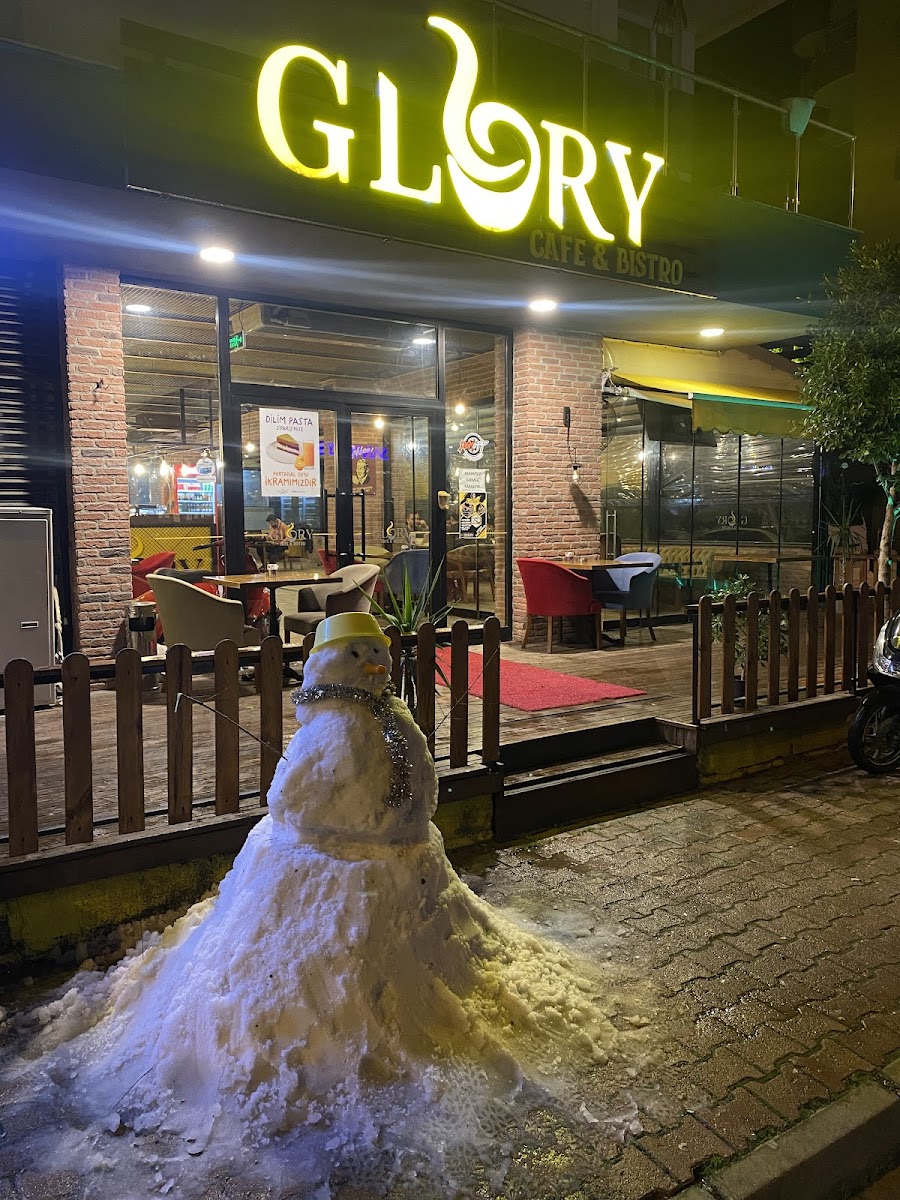 Glory cafe&bistro