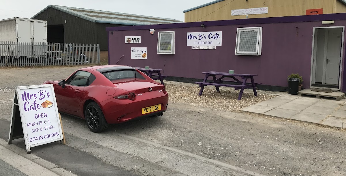 Mrs B's Cafe - 3
