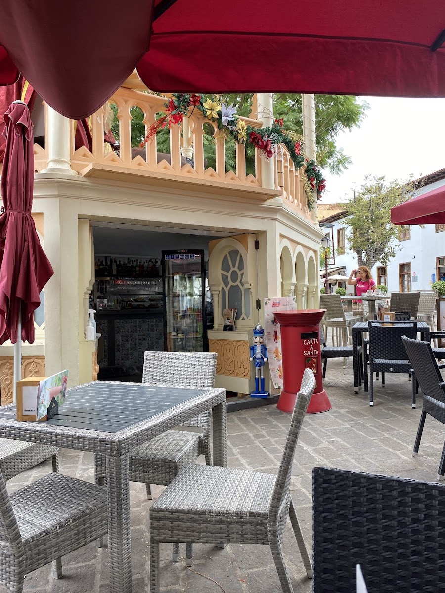 Kiosko Constitution Plaza