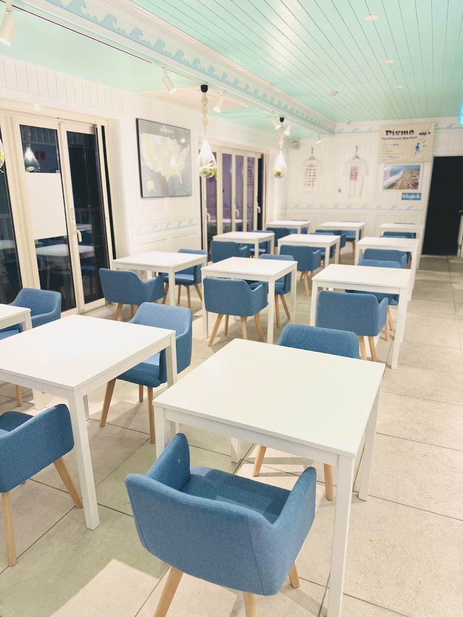 PISMOBLUE CAFE