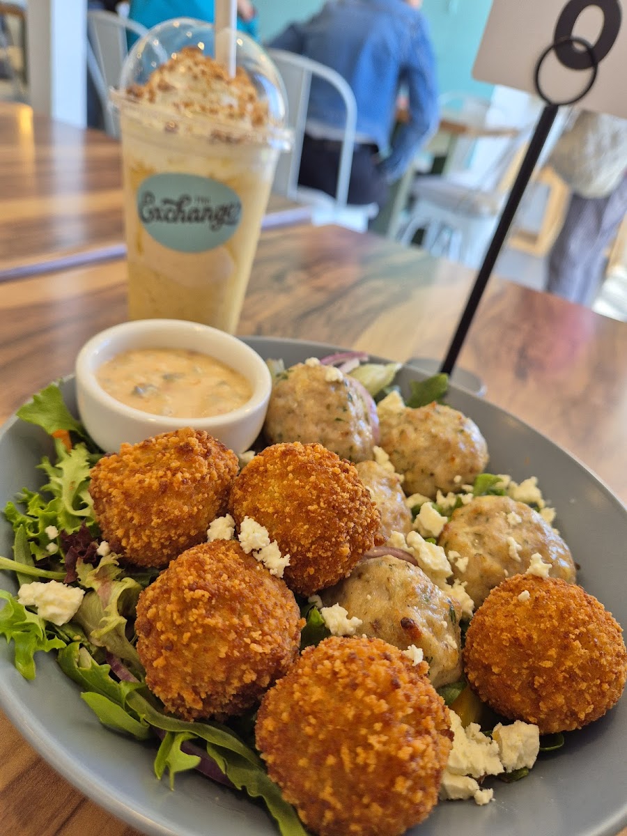 The Exchange Cafe - 7