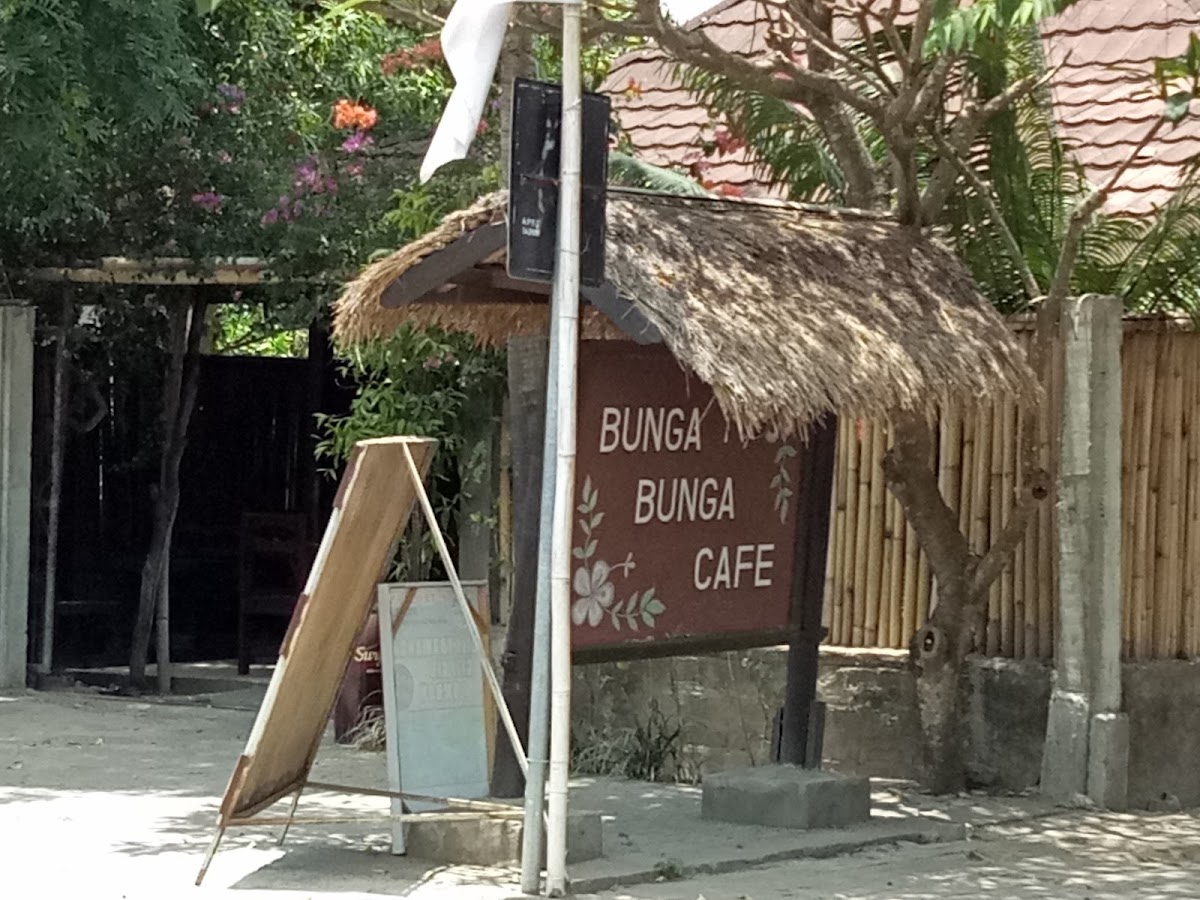Bunga Bunga Café