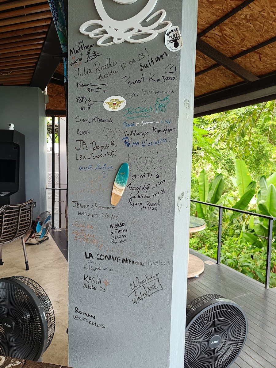 Cafe by the Bay - Ao Por - 8