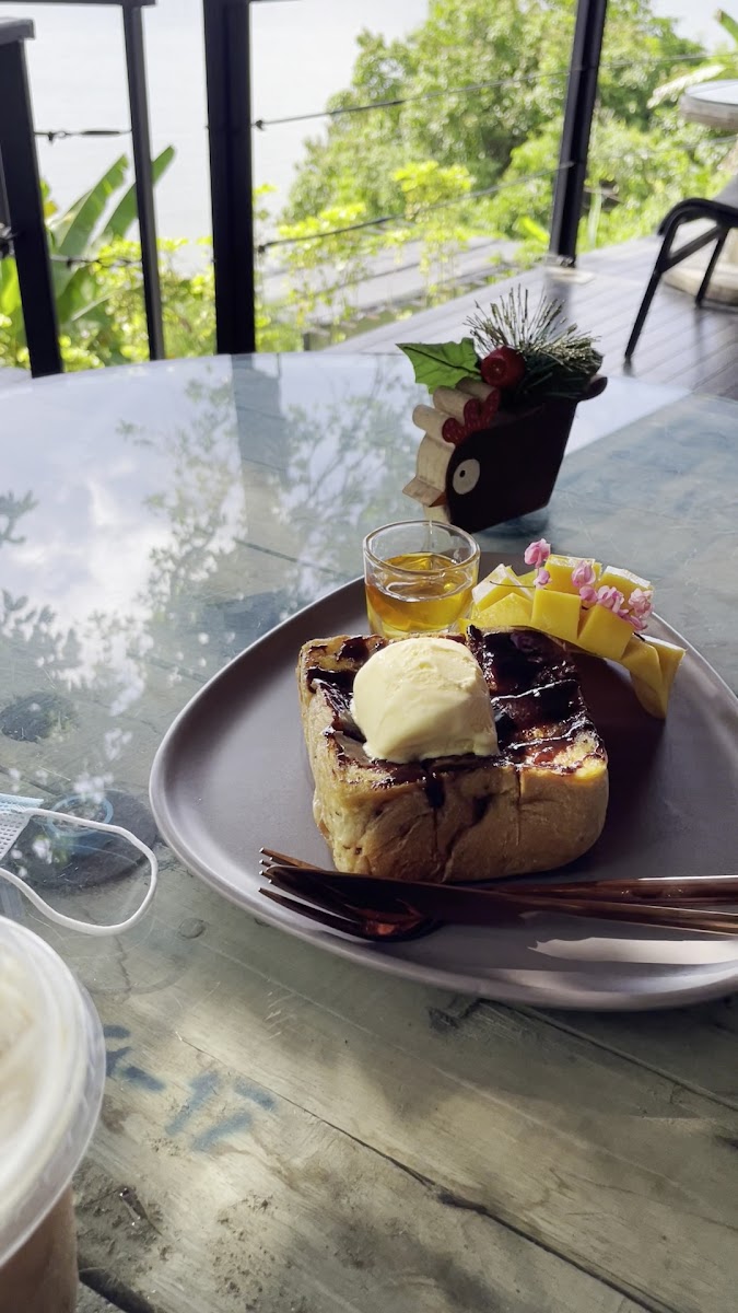 Cafe by the Bay - Ao Por - 2