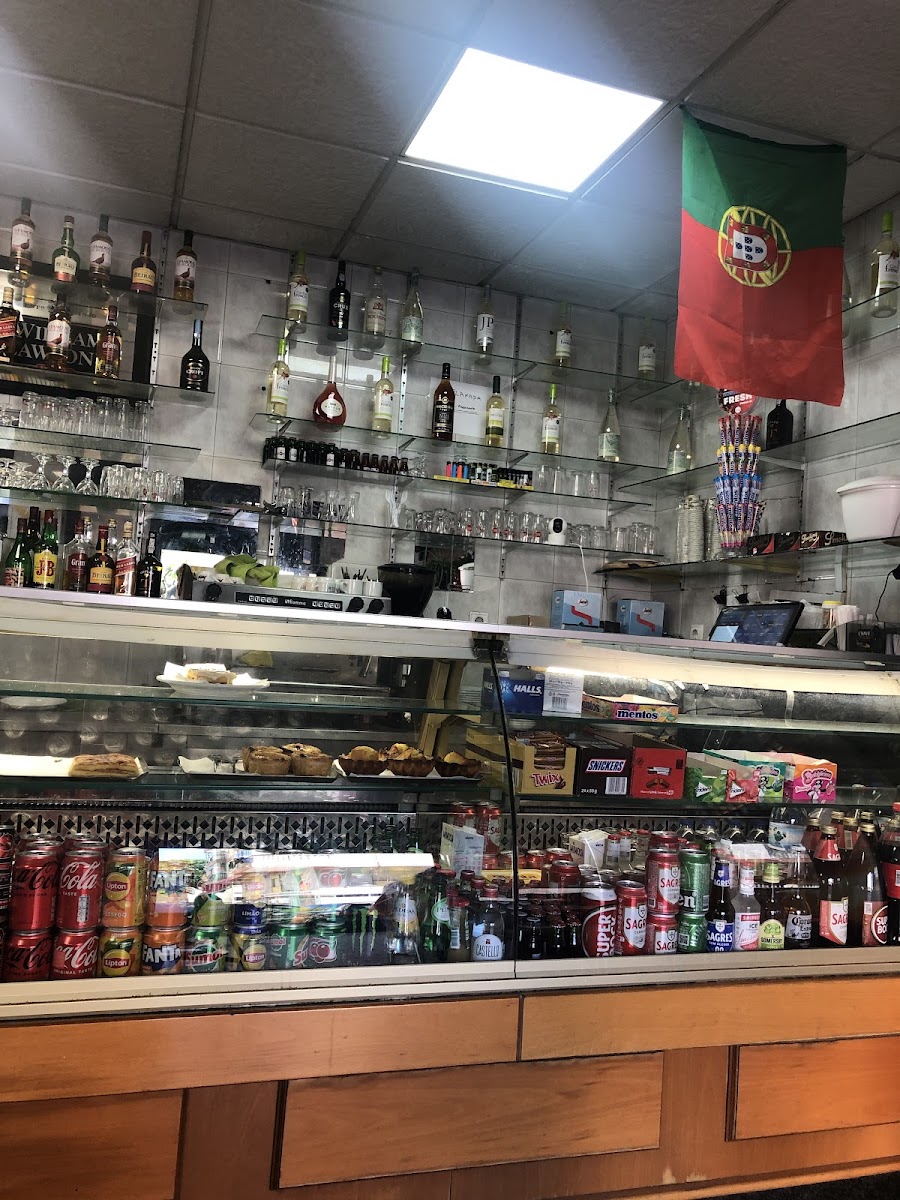 Cafetaria Dom Dinis E Kebab