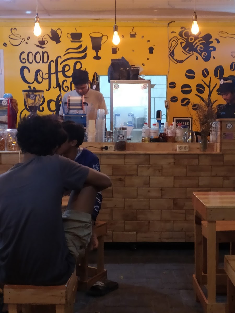 AIRCOFFEE & DOORSMEER - 4