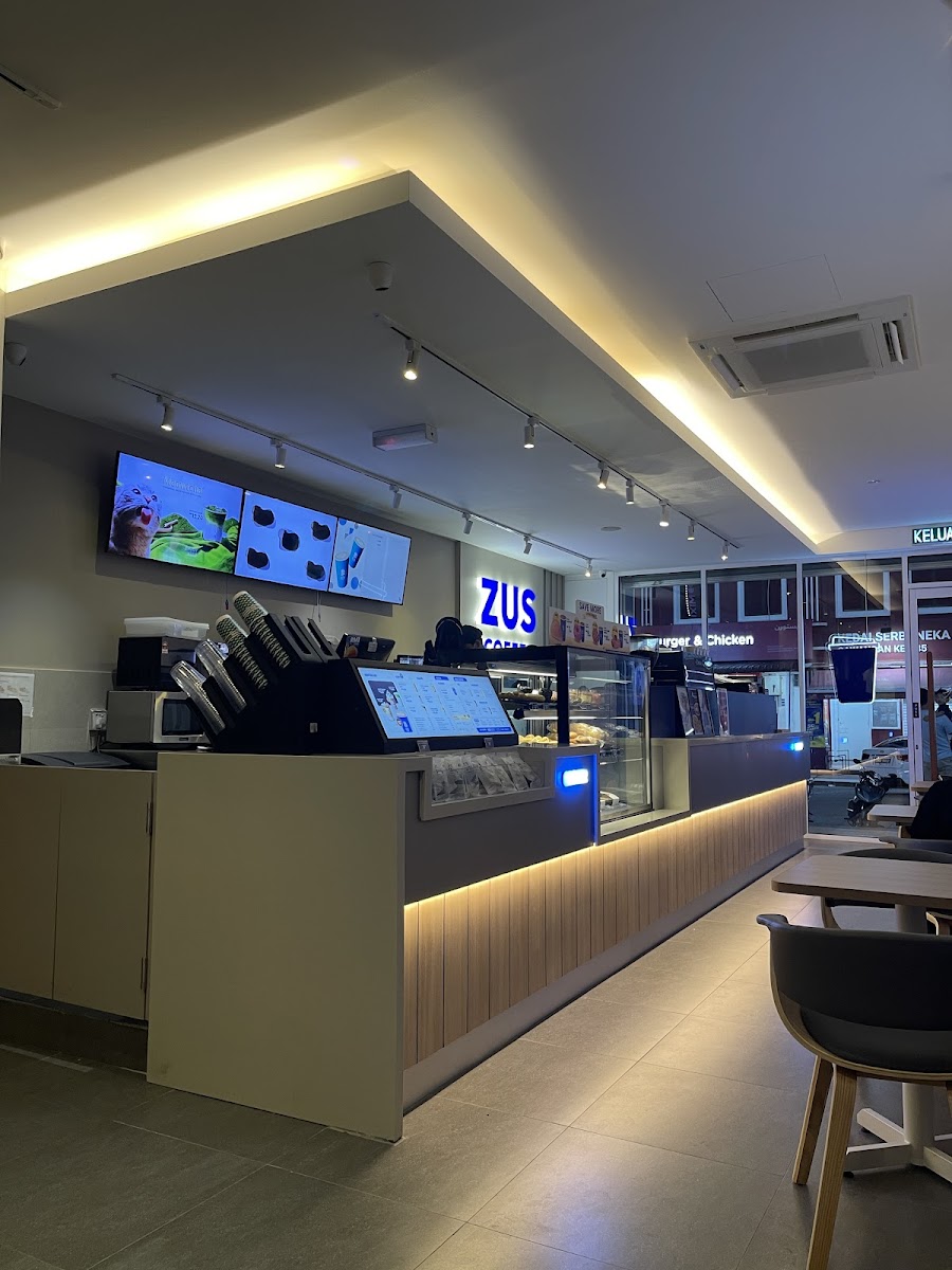 ZUS Coffee - Bukit Baru, Melaka - 4