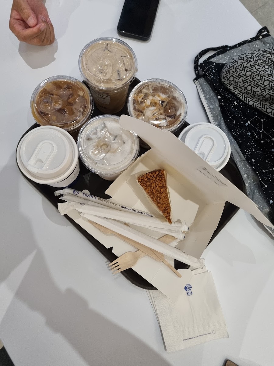 ZUS Coffee - Bukit Baru, Melaka - 9