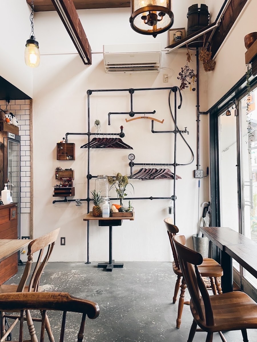 Cafe PetitBonheur (カフェ フチホヌール)