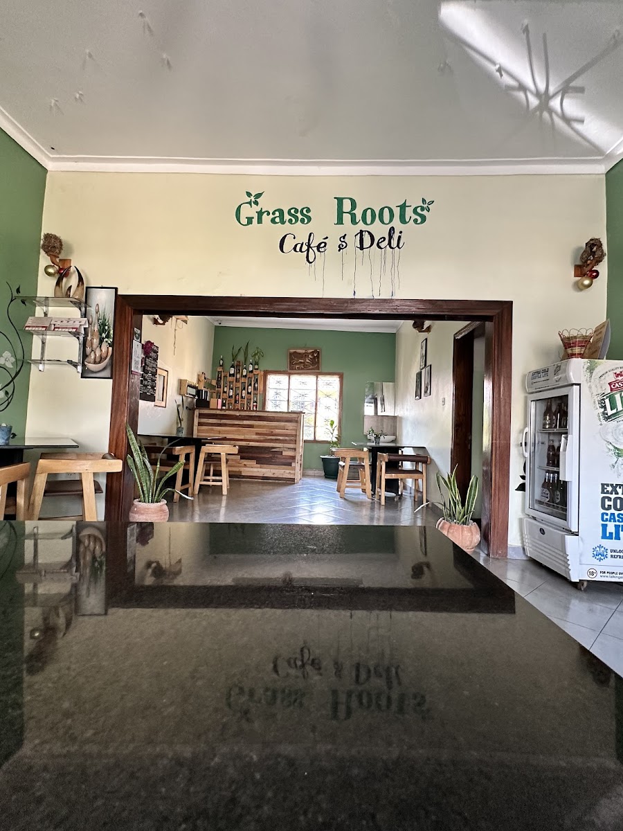 Grass Roots Cafe Deli