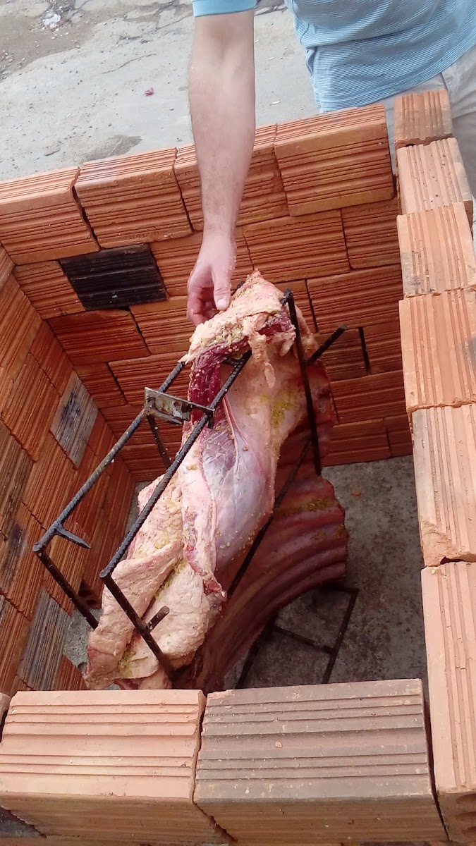 Panificadora e Confeitaria Pão de Açúcar.