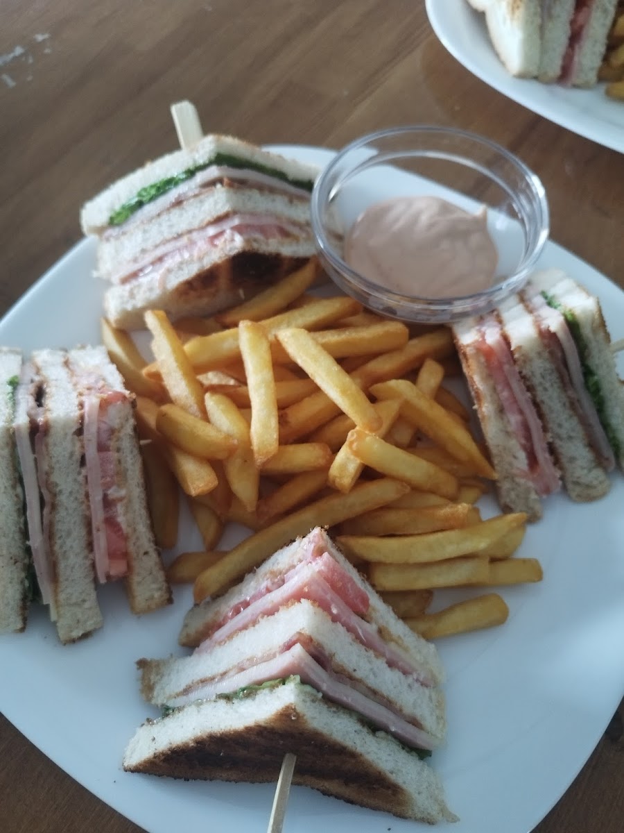 Blue corner cafe&Mini market - 6