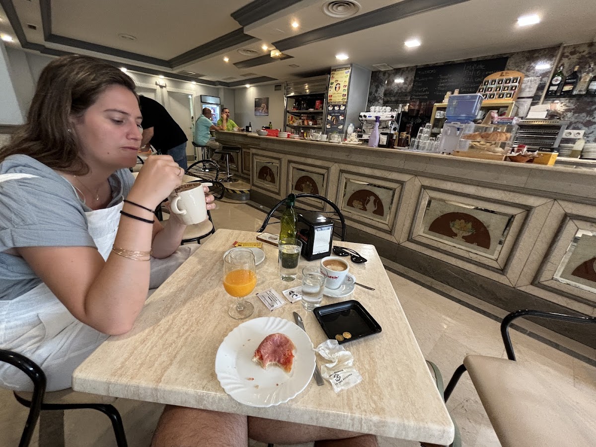 Café-bar Triunfo jardín - 3