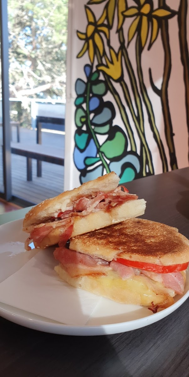 In The Sticks Cafe - 7