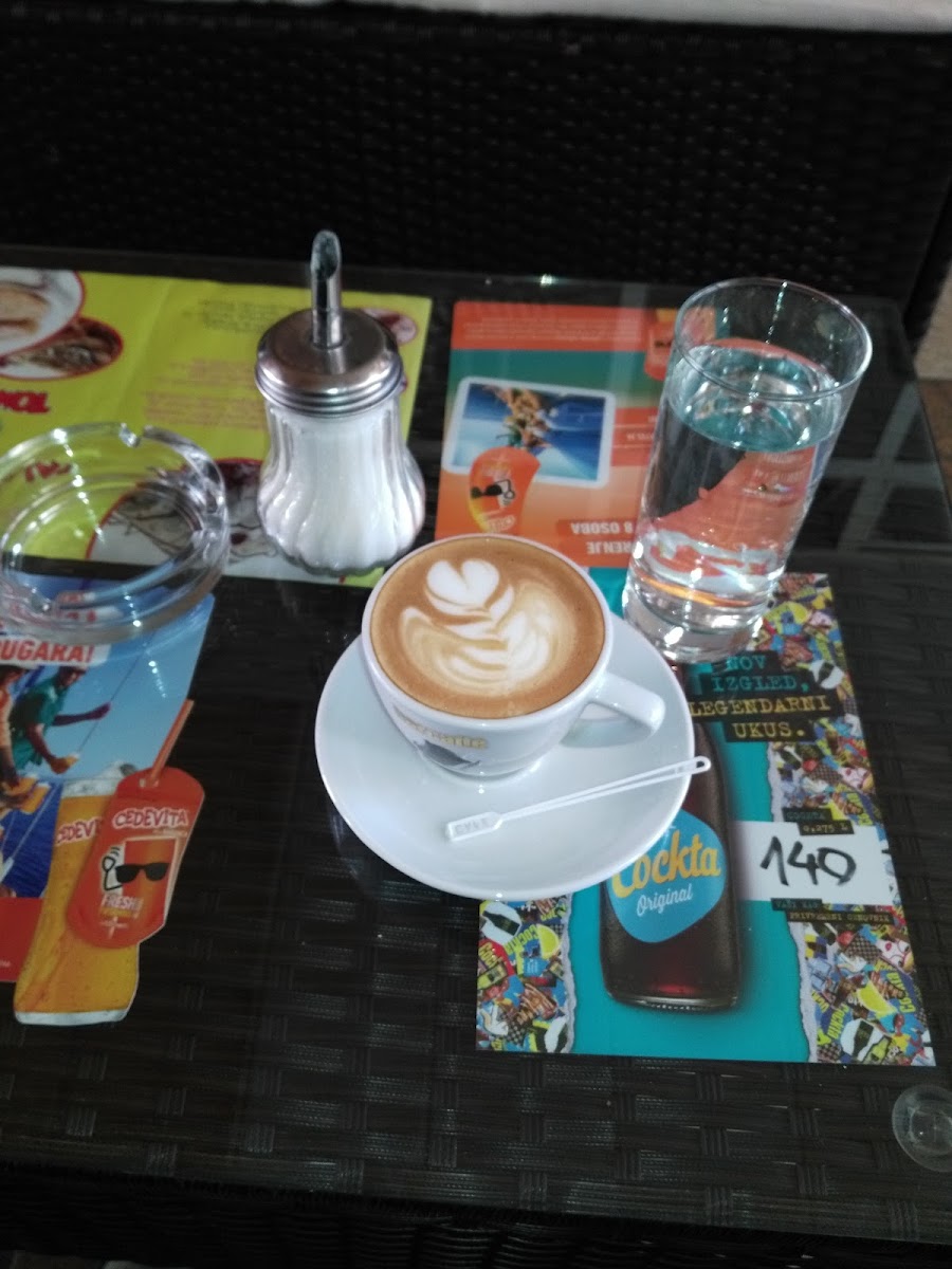 Atrium Caffe - 7