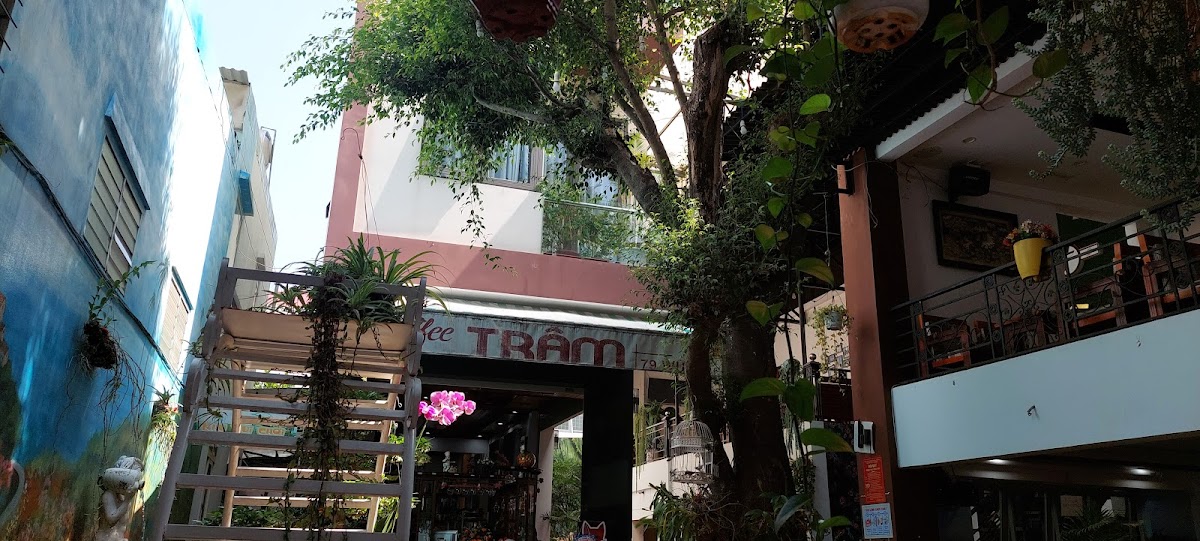 Quán Cafe Trâm