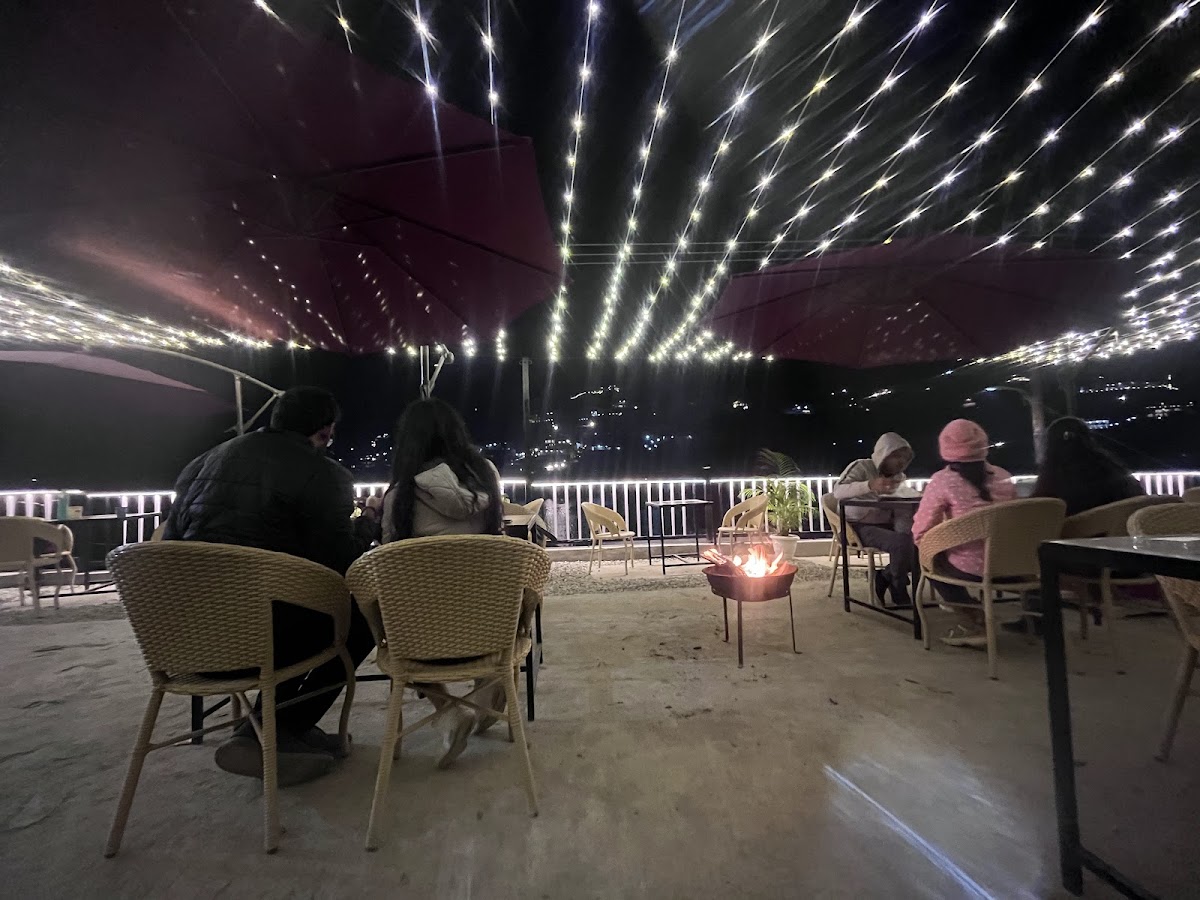 The Taal Cafe & Restaurant