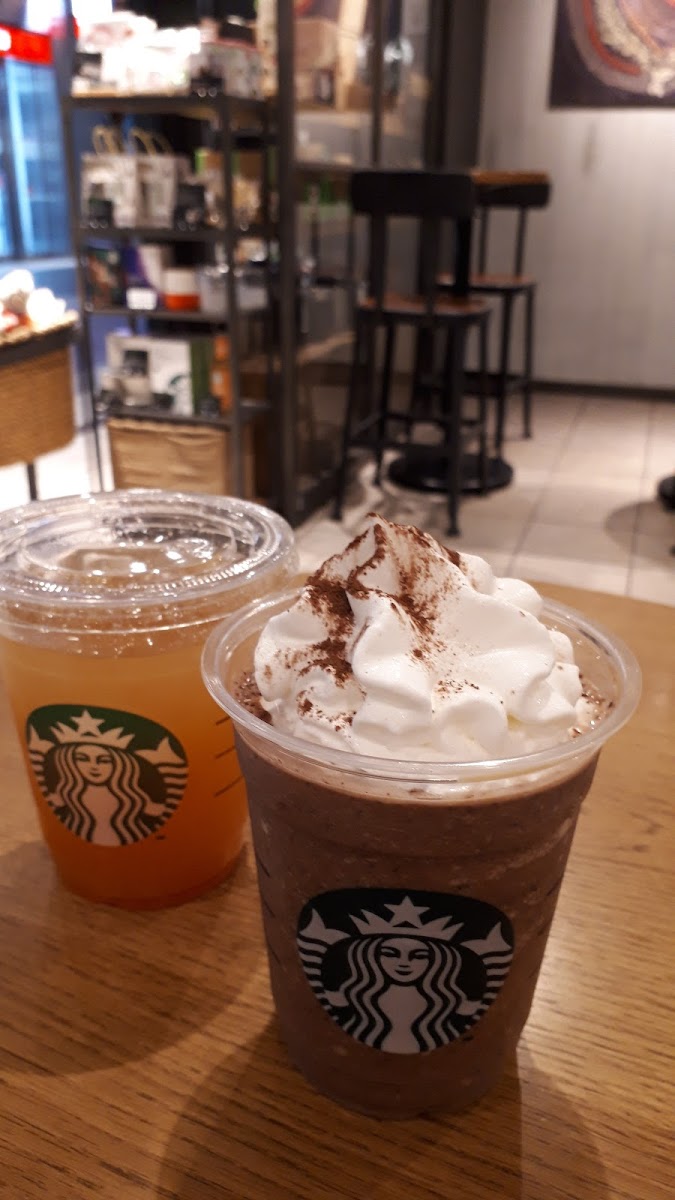 Starbucks Coffee - Marunouchi Mitsubishi Building - 8