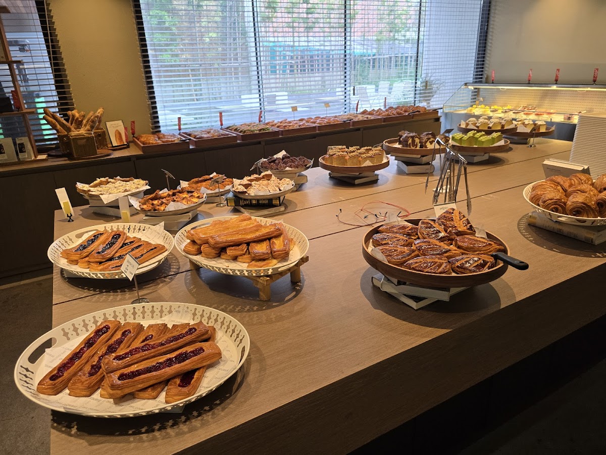 OFF COURSE Bakery Cafe - 3