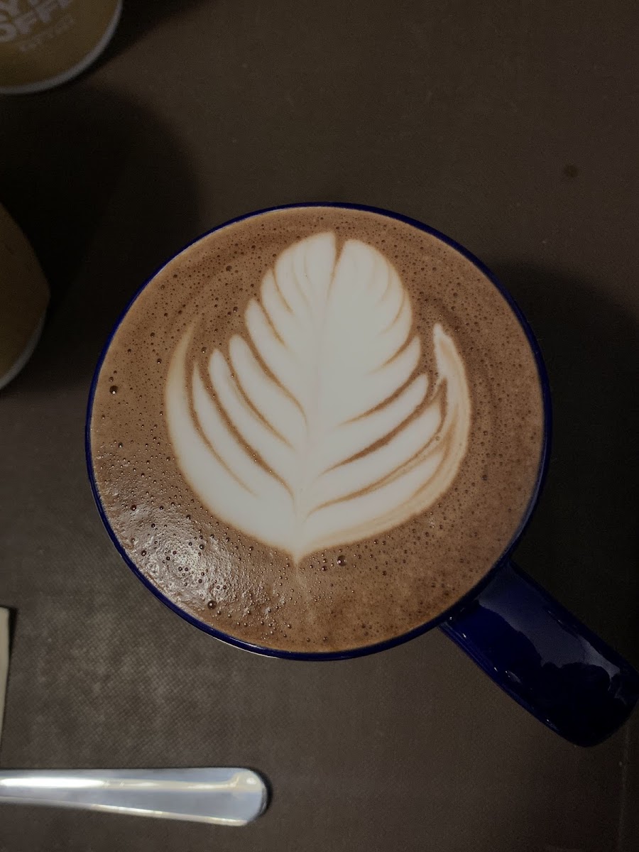 Wayne's Coffee Nguyễn Văn Hưởng - 5