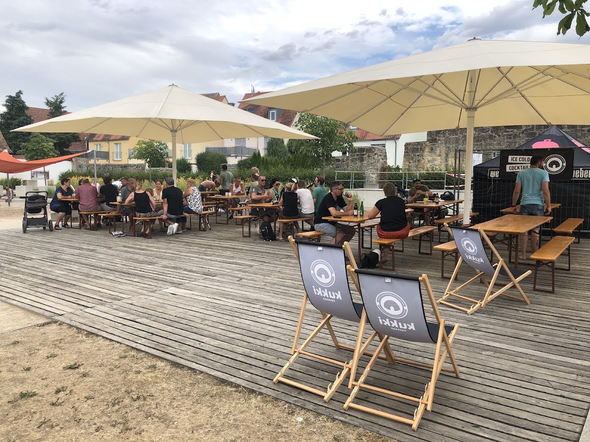 Biergarten und Café am Sonnenuhrenpark
