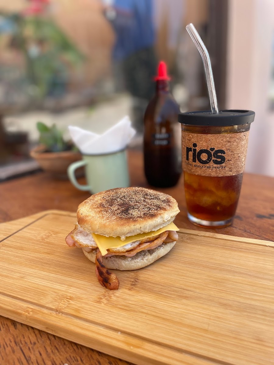 Rio's - Cafe Bakery - 4