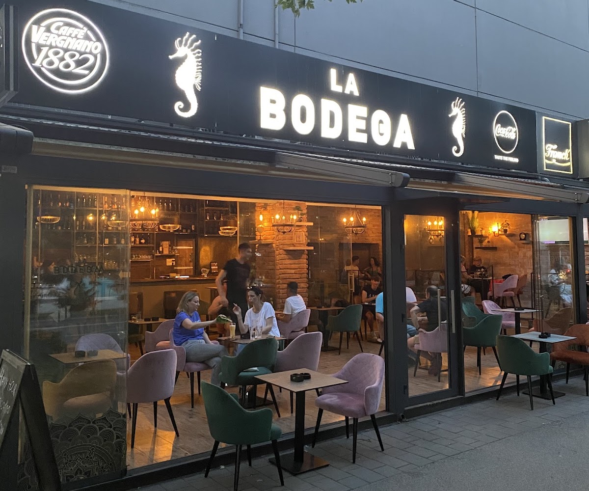 La Bodega West