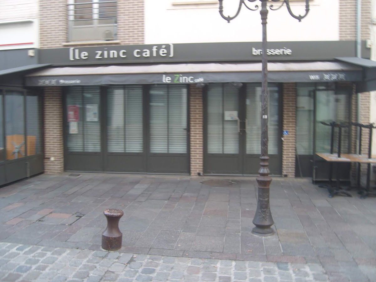 Le Zinc Café