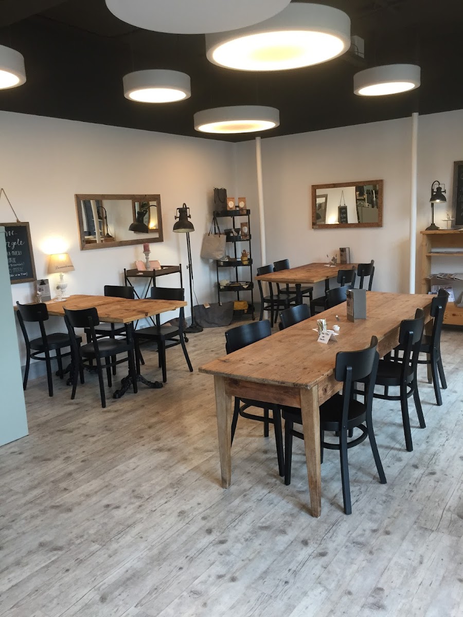 hARMony ursula arm, second hand, boutique, cafe