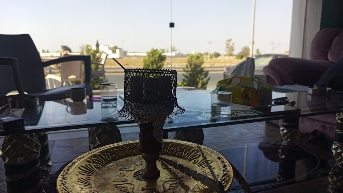 UNI CAFE يــونــي كًـــافـــيـه