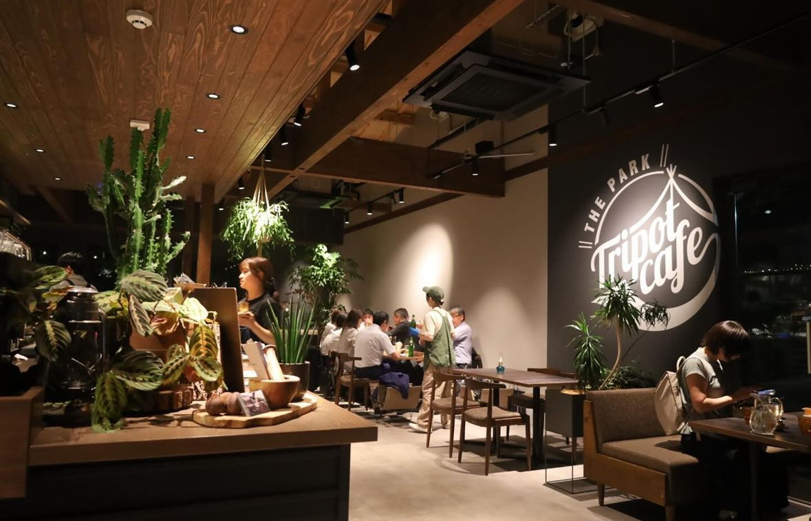 Tripot cafe the PARK Tsurumai