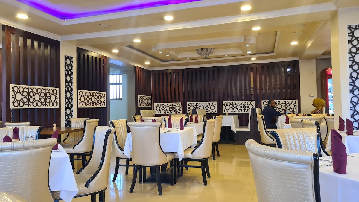 Mas Zone Cafe and Restaurant