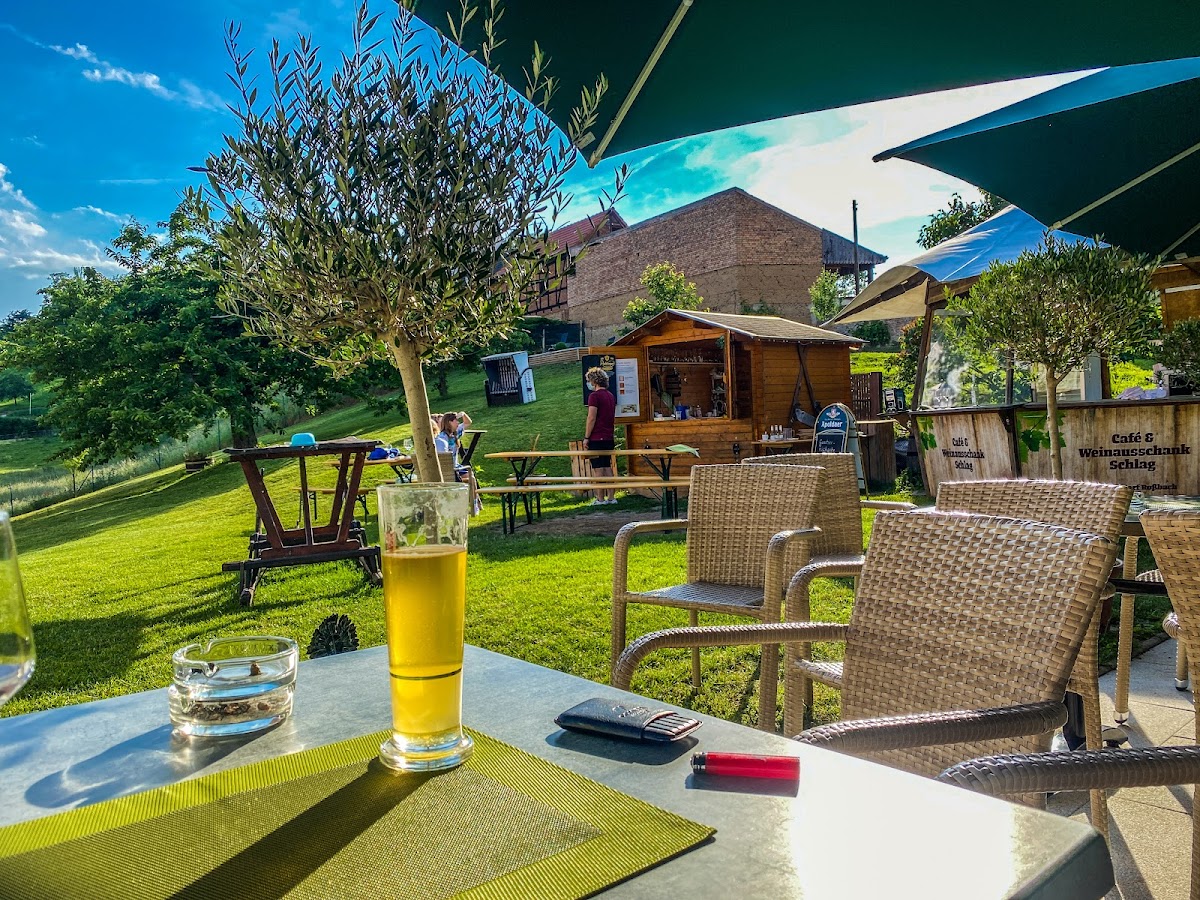 Café & Weinausschank Schlag