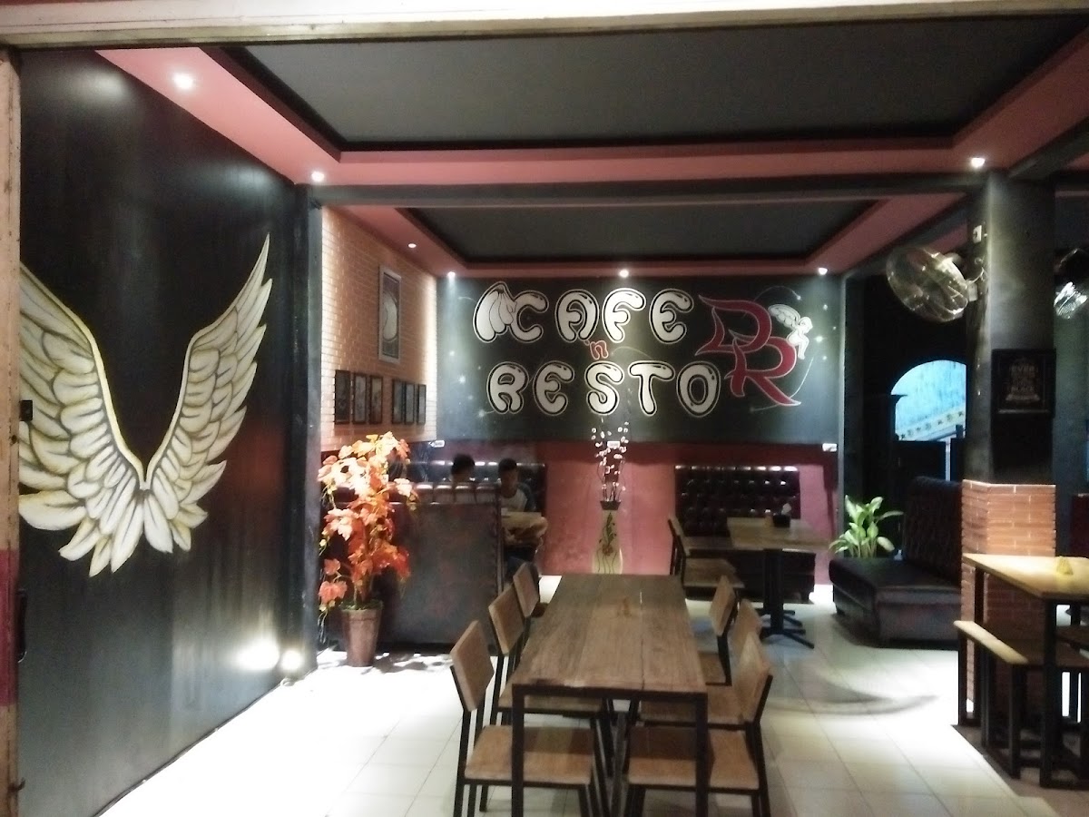 DR Cafe & Resto