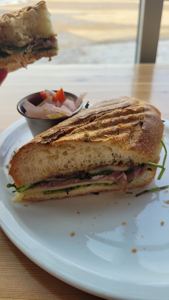 The Fringe Grounds Cafe - 6