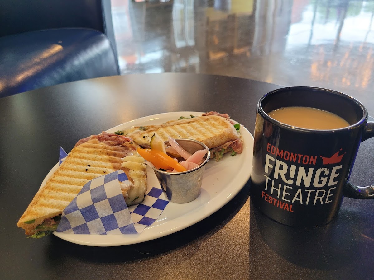 The Fringe Grounds Cafe - 8