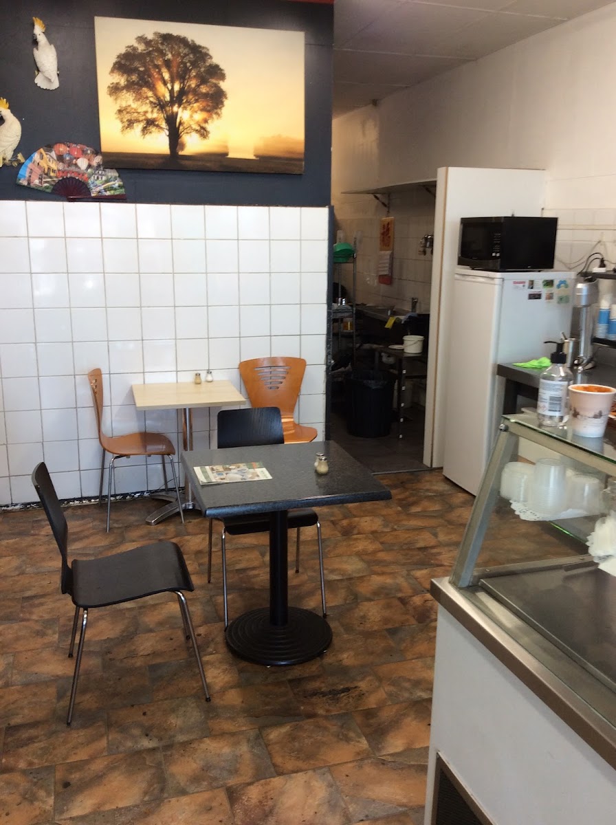 White Cockatoo Cafe - 4