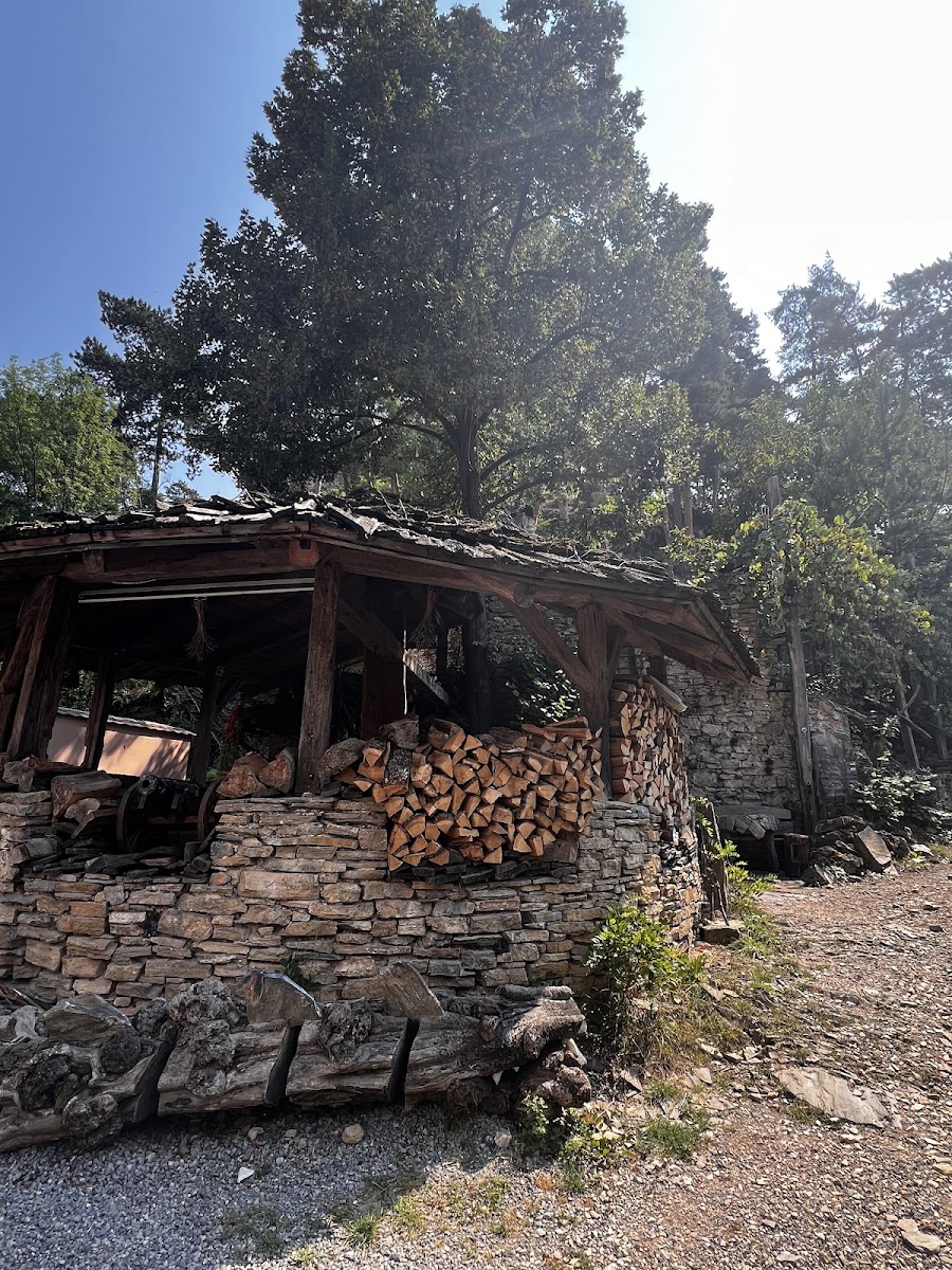 Vináreň pod hradom Divín - 3