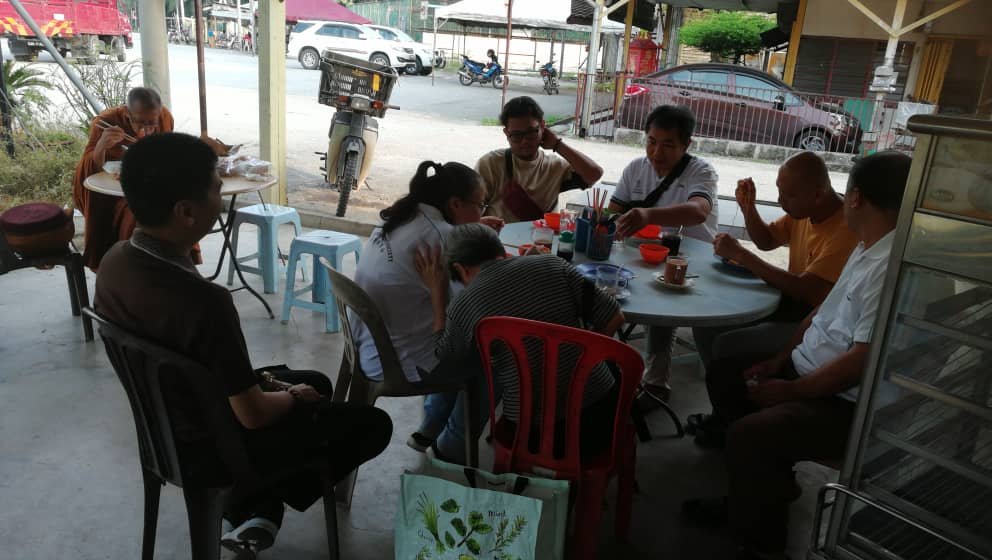 Kedai Kopi Tong Kam Loi 金業茶室 - 10