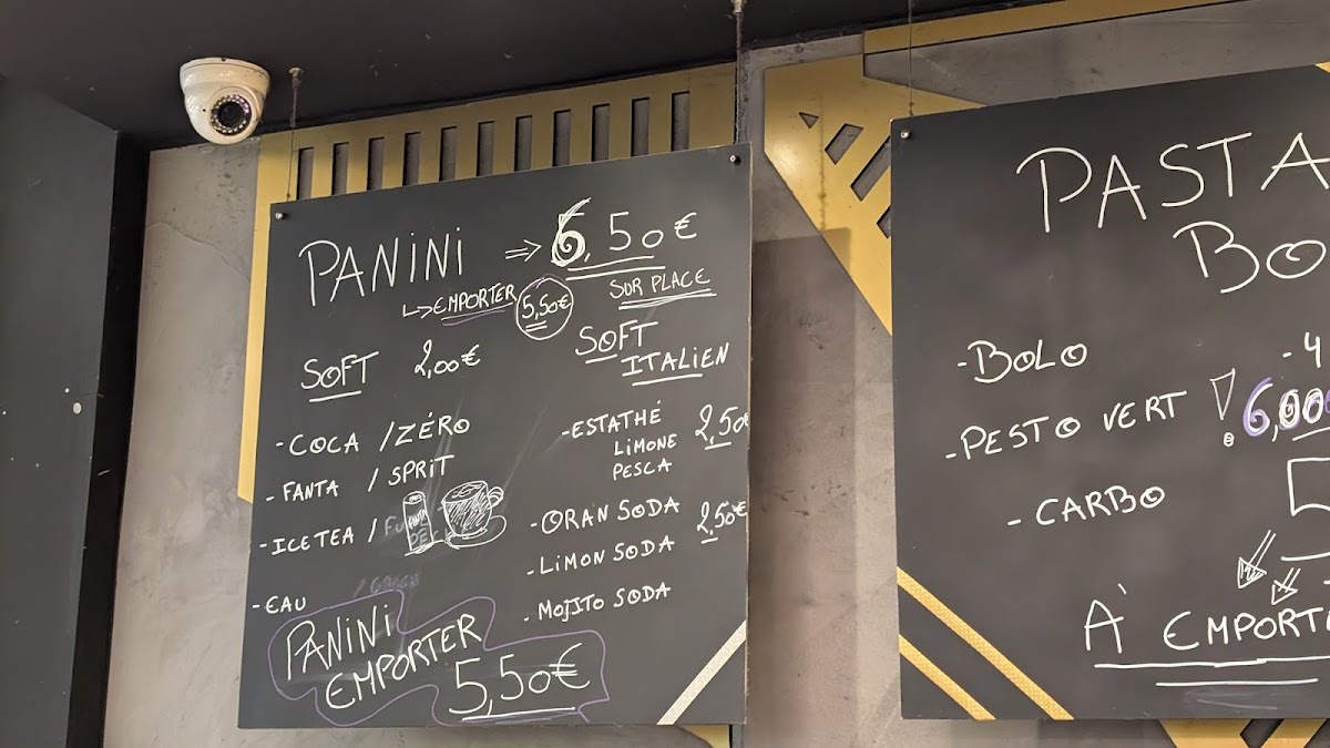 Café & Déliceswoluwe - 2