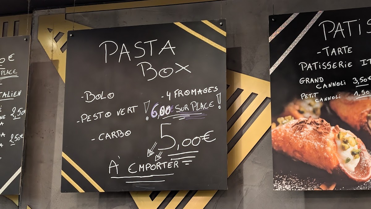 Café & Déliceswoluwe - 9