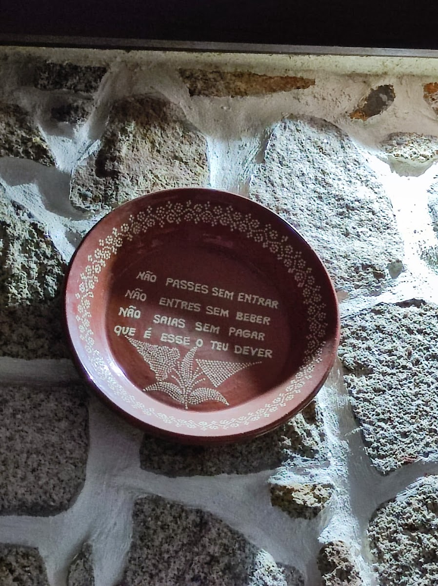 Café Gruta Do Fado - 8