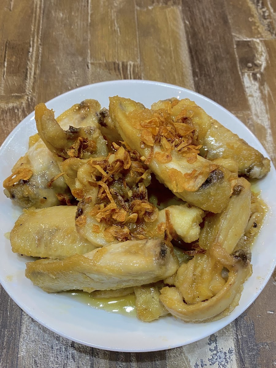 Camellia Espresso & Eatery - 5