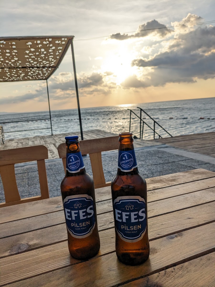 Bluemoon Cafe Beach - 9